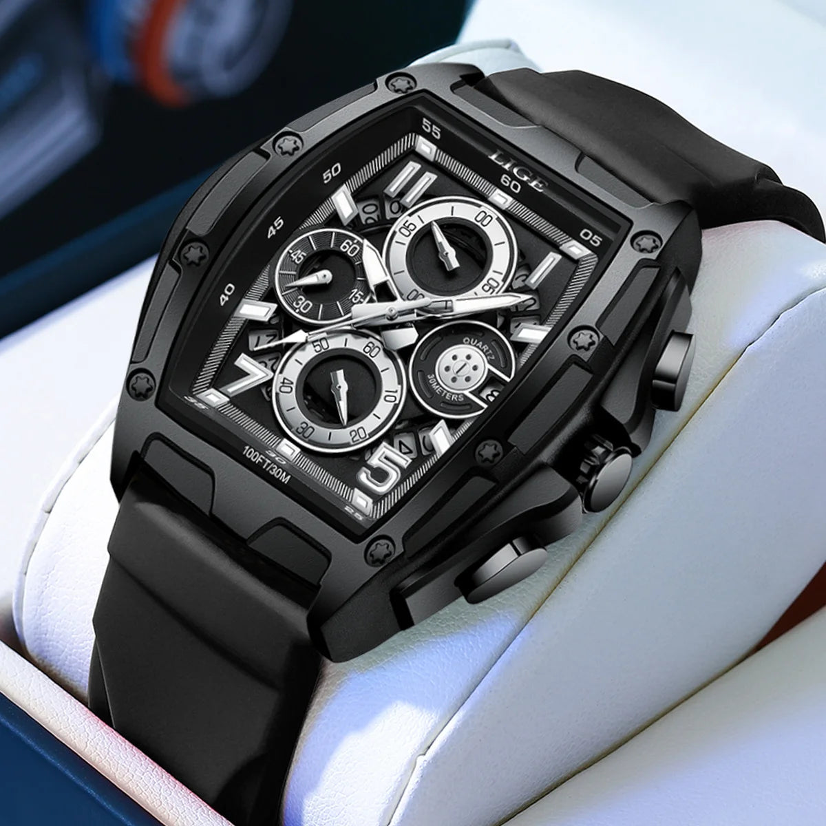 Luxury Quartz Watch for Men – Waterproof, Elegant & Durable