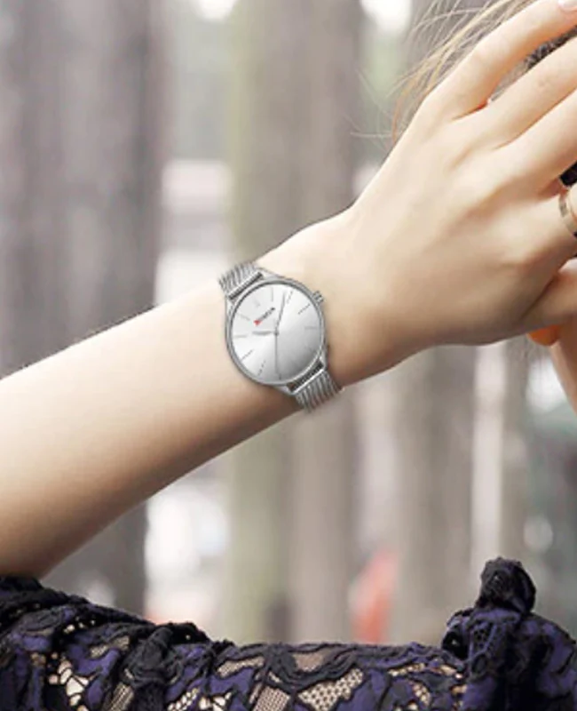 CURREN 9024 Women's Mesh Watch US Arabia